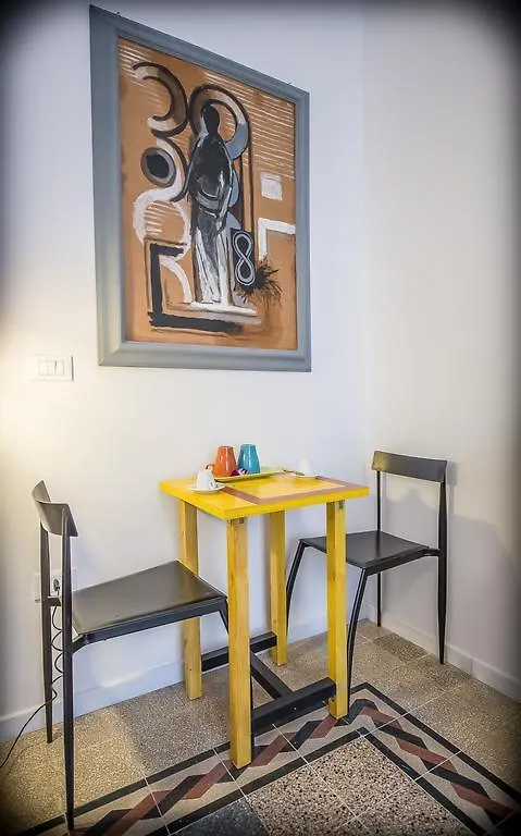 Bed & Breakfast Domus Quadra B&B Rome Italy