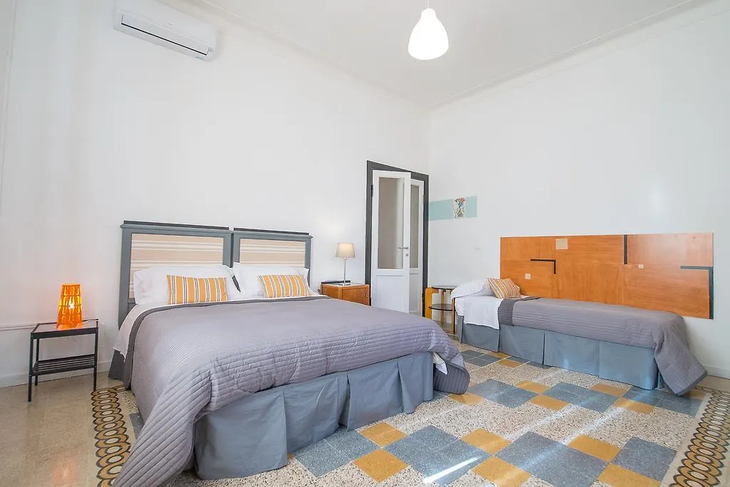 Domus Quadra B&B Rome Italy